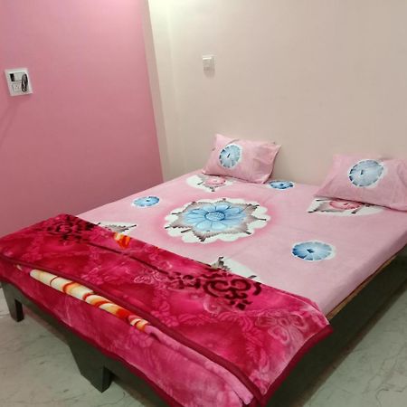 Shanti Guest House Ujjain Exteriör bild