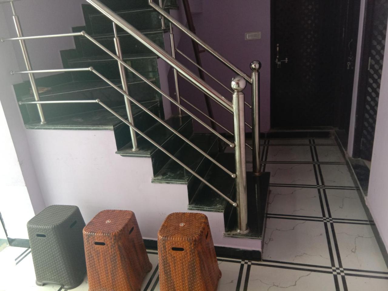 Shanti Guest House Ujjain Exteriör bild
