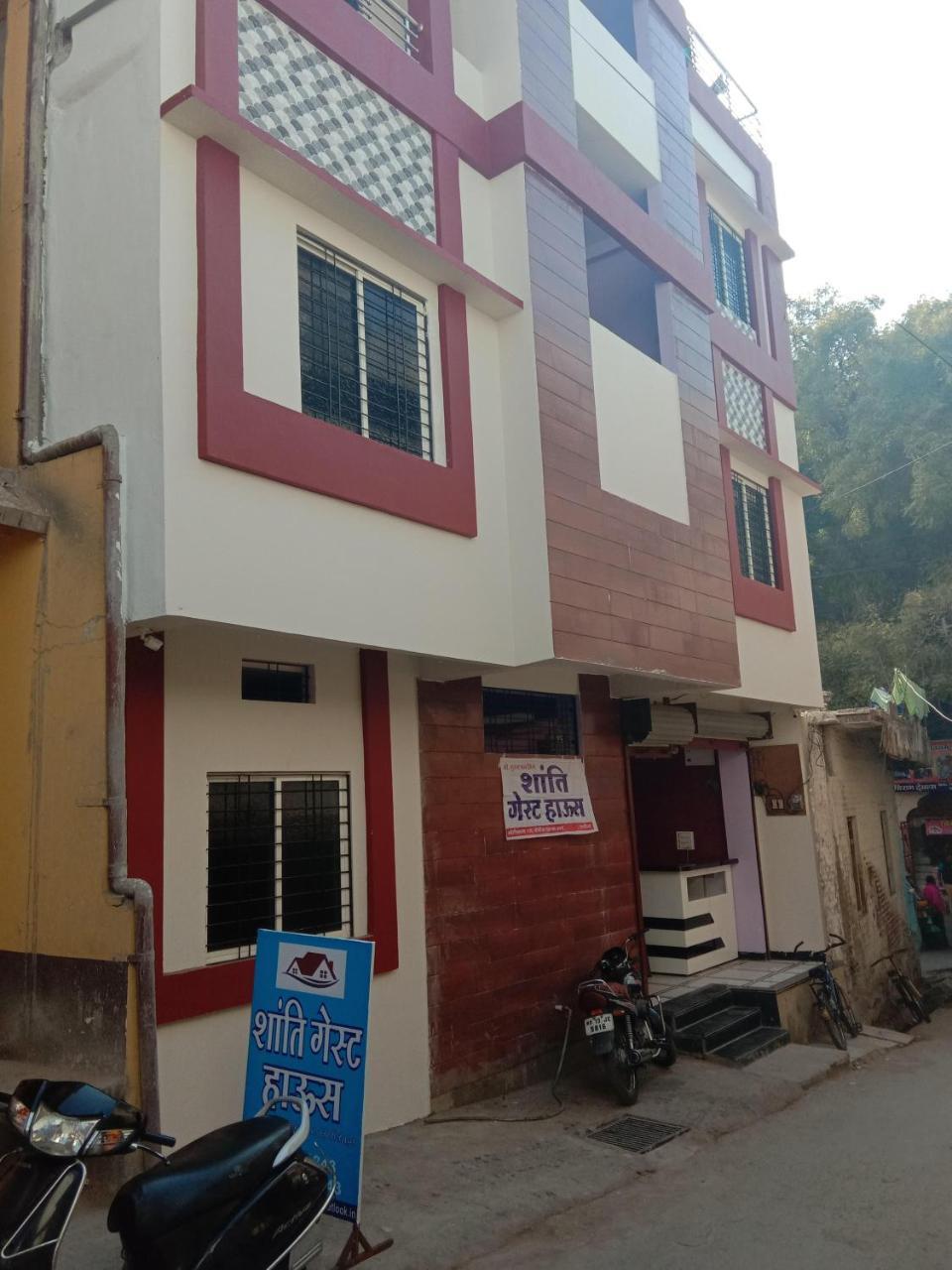 Shanti Guest House Ujjain Exteriör bild